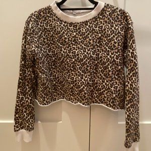 Cropped Cheetah Print Sweatshirt